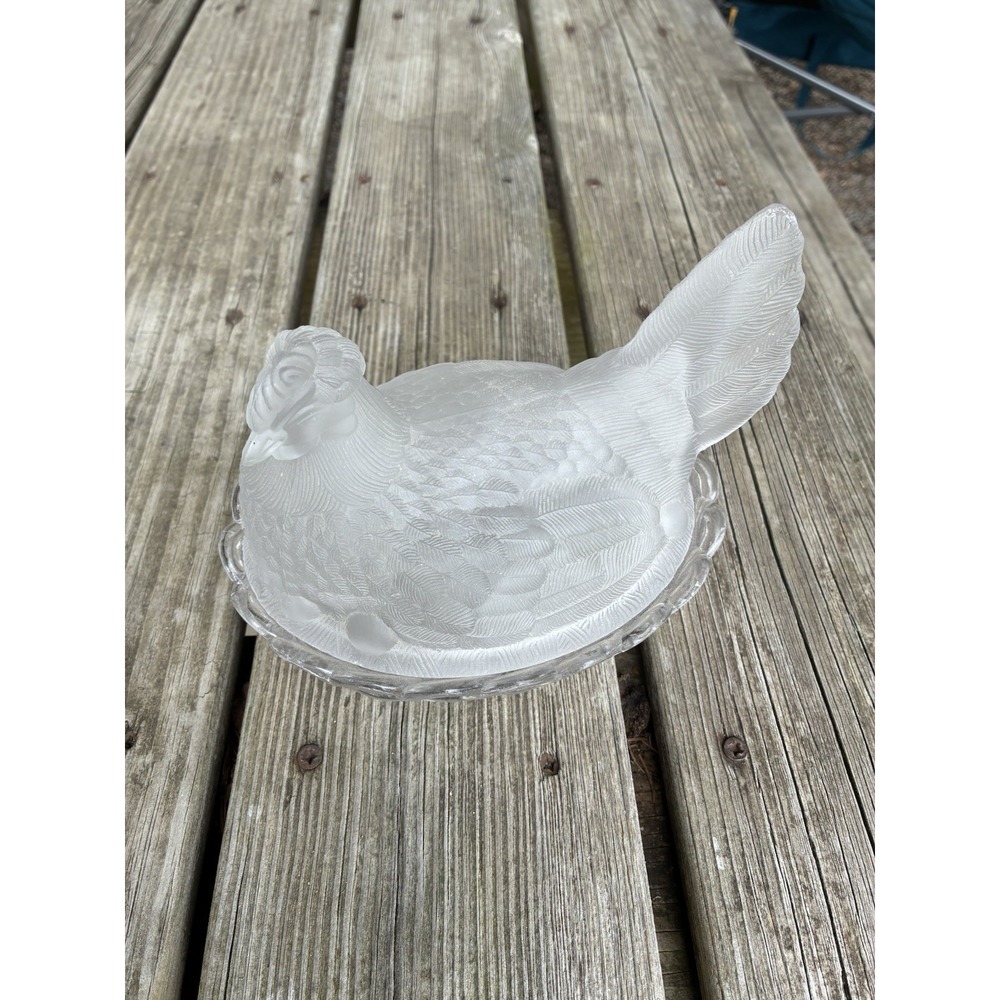 Vintage Frosted Glass Hen on Nest Covered Candy Dish 7"